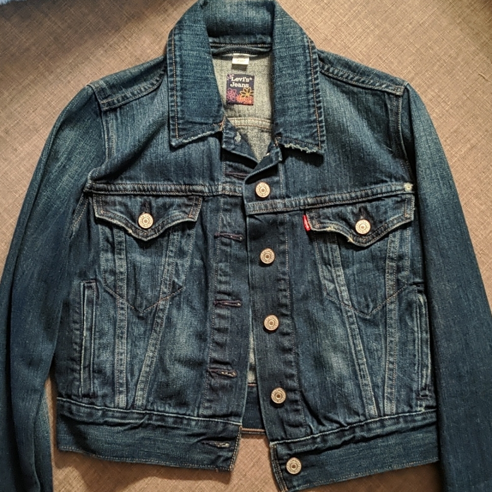 Petite women's Levi's Jean Jacket